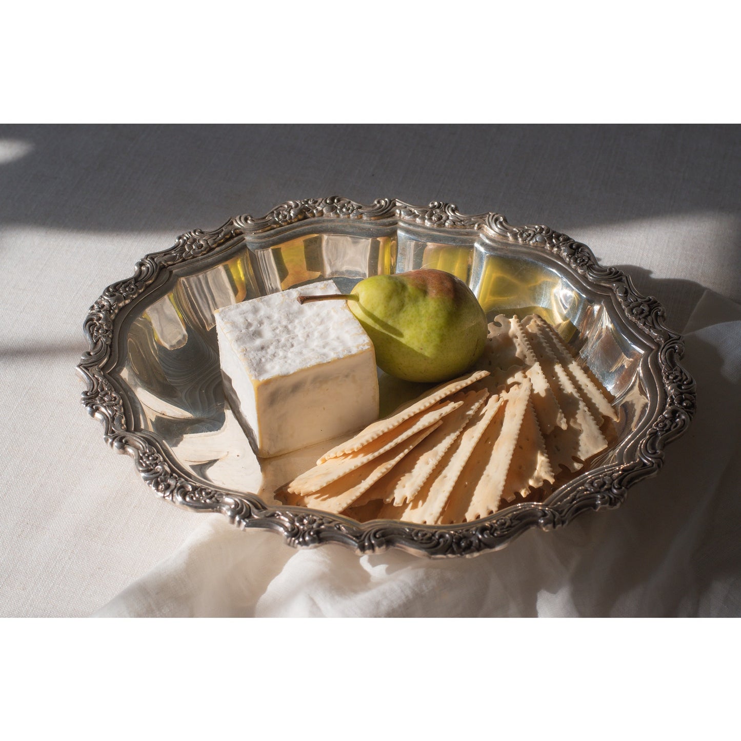 Vintage International Silver Company Duchess Bowl