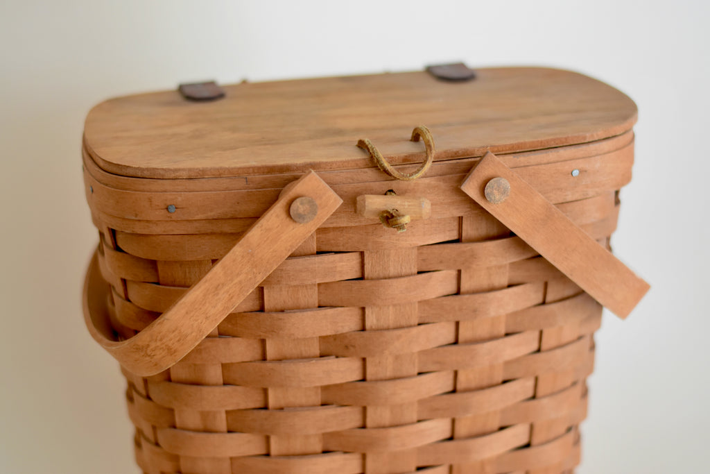 Longaberger Tall Lidded Market Basket (1989)