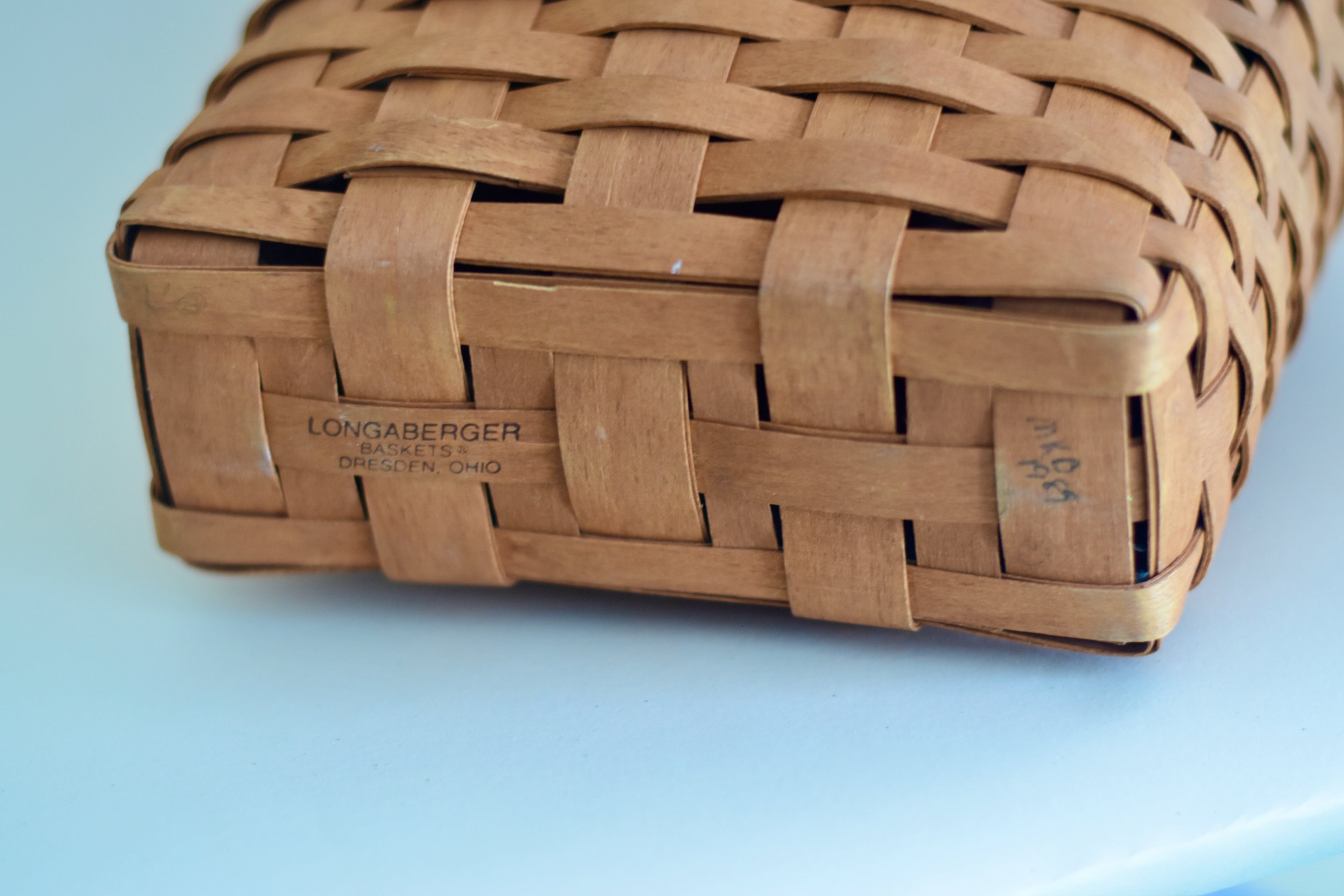 Longaberger Tall Lidded Market Basket (1989)