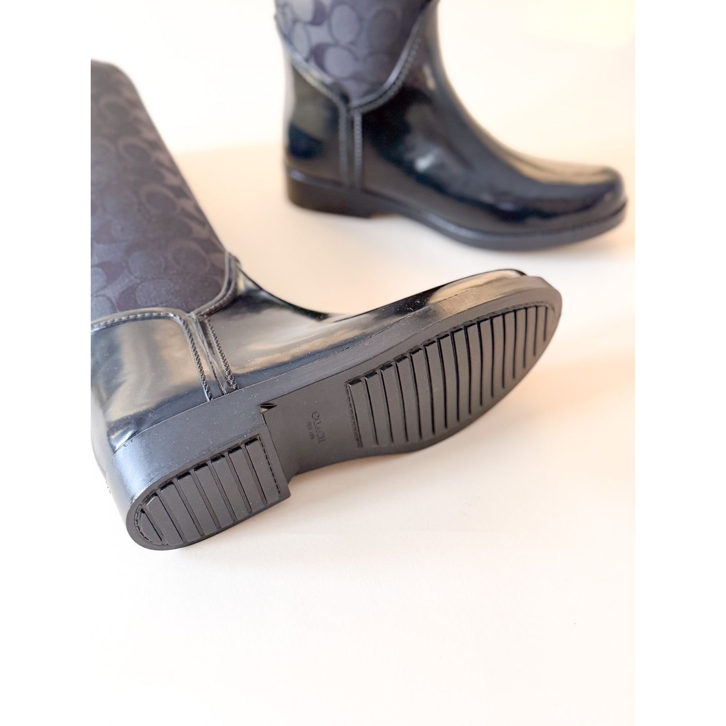 New in Box COACH Tristee Rubber/Coated Canvas Rain Boots Lace Tie Back - Size 8